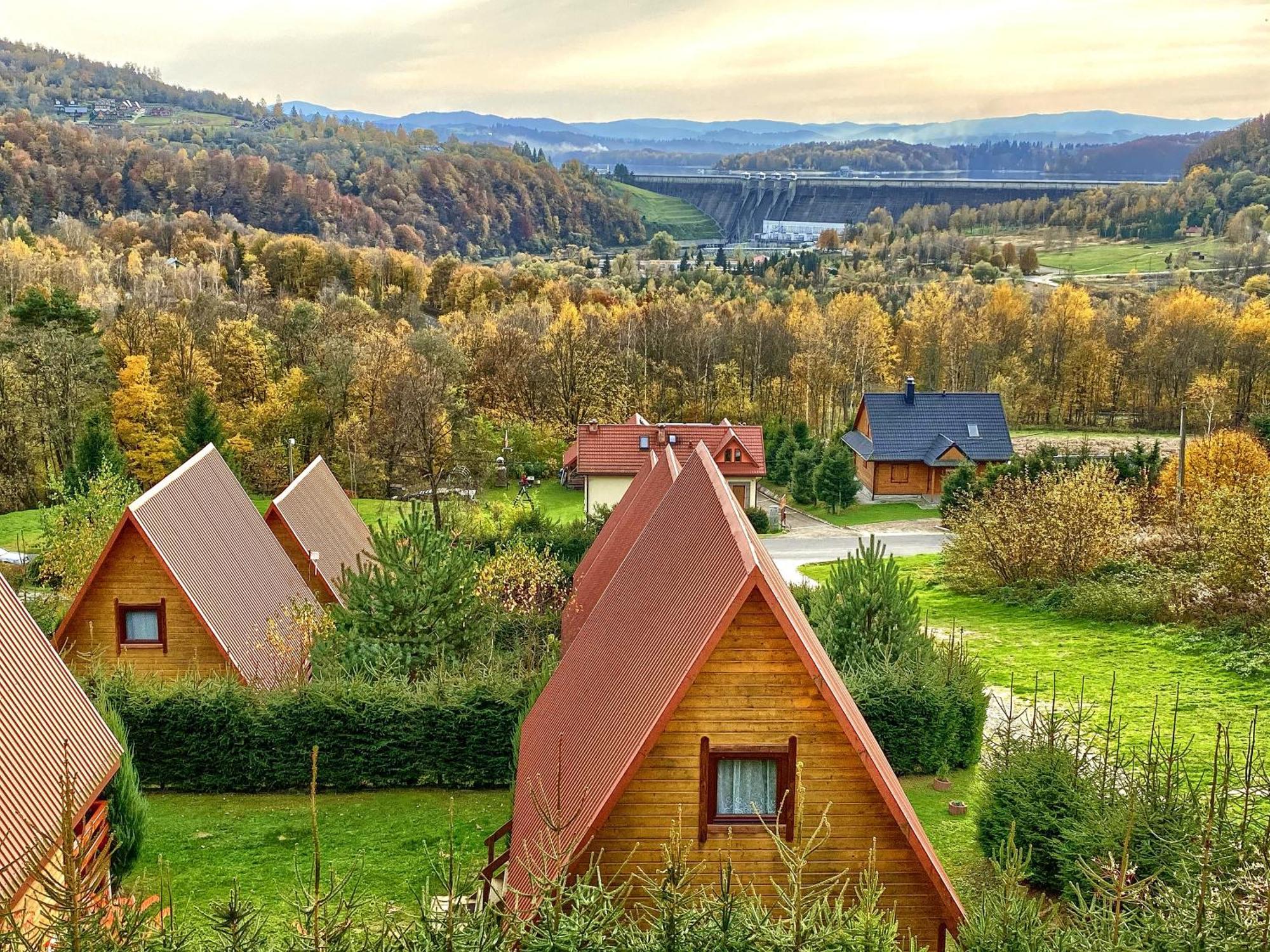 Domki Nad Solina Czarny Kot 509-797-777 Luaran gambar